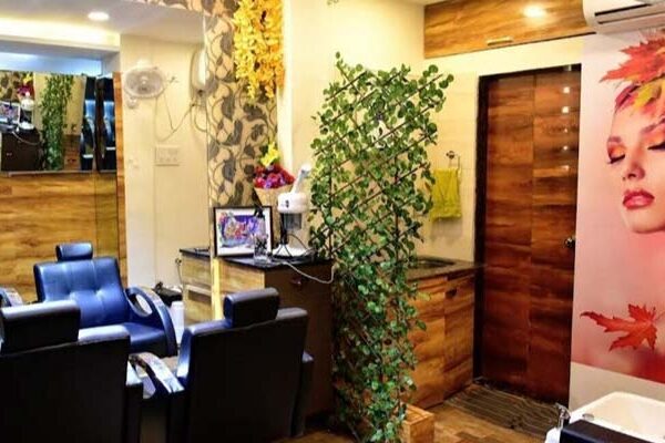 Lime Light Beauty Institute and Ladies Salon